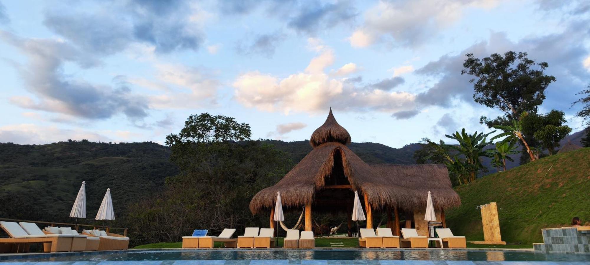 Nalua Glamping Y Hotel San Jerónimo エクステリア 写真